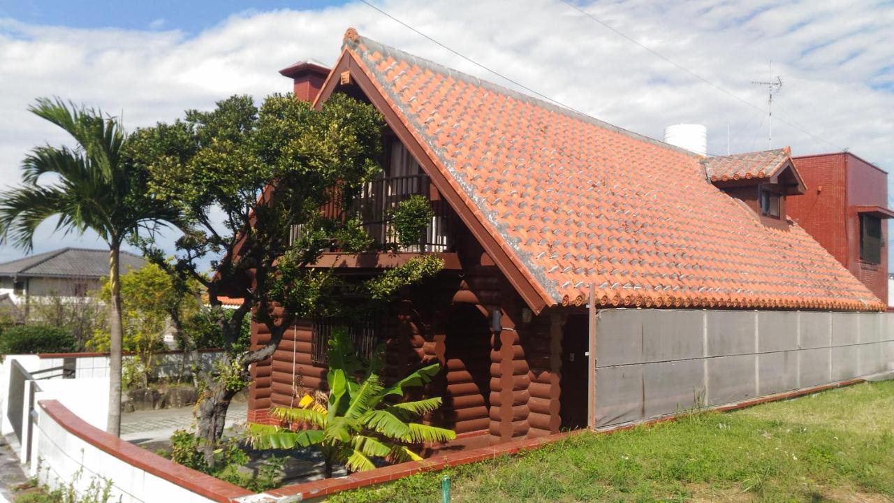 Resort Villa Nakadoma Inn Bettei Onna Exterior photo